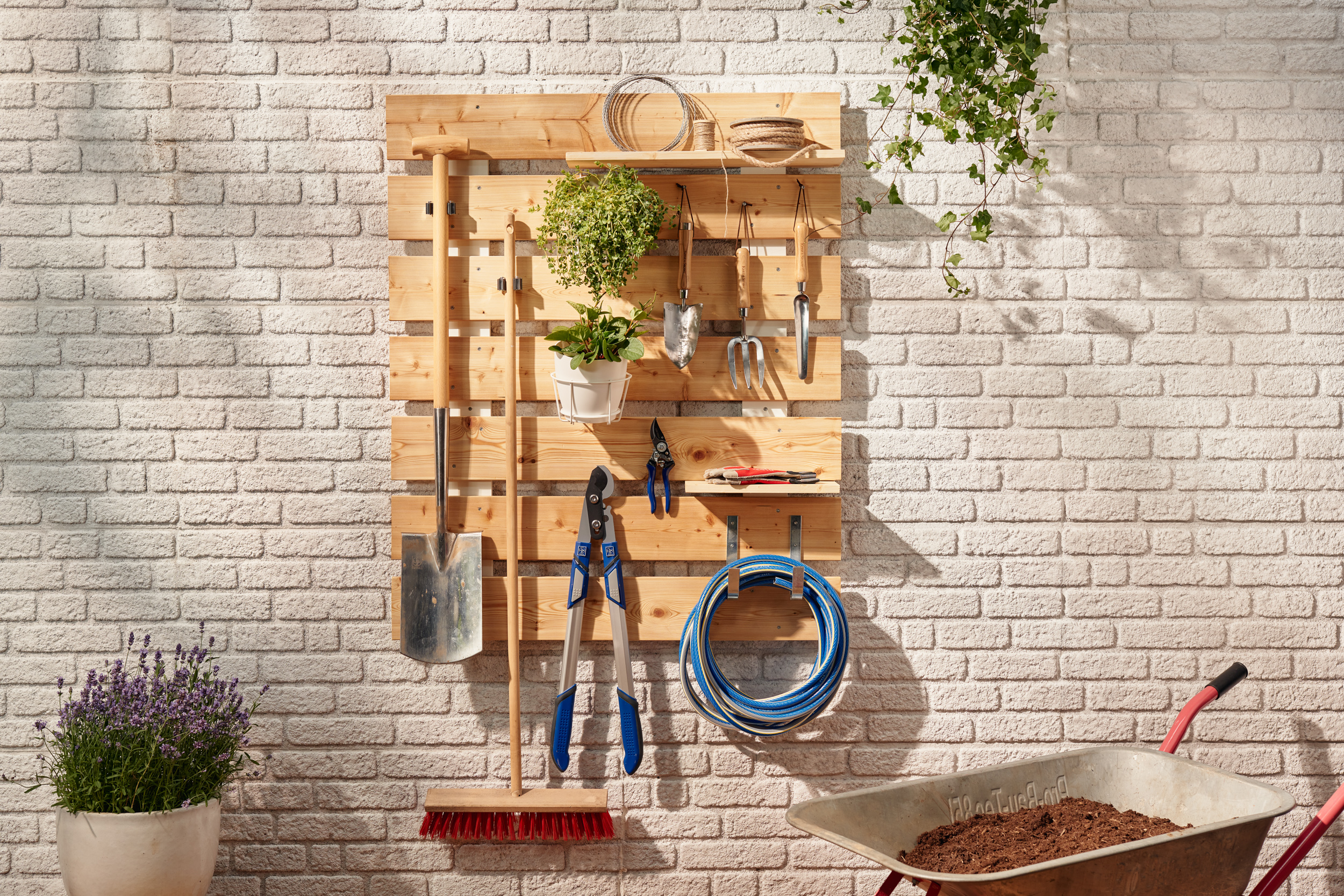 Kerti fali rendszerező készítése - Lépésről lépésre